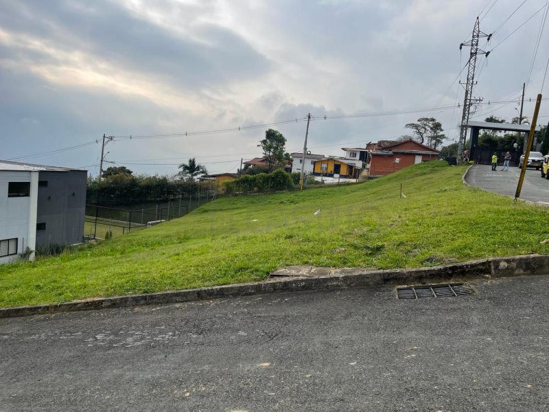 Lote en venta Antioquia La Estrella Centro 1449 m2 Habitaciones 0 Baños 0 Garajes 0 Precio $800000000
