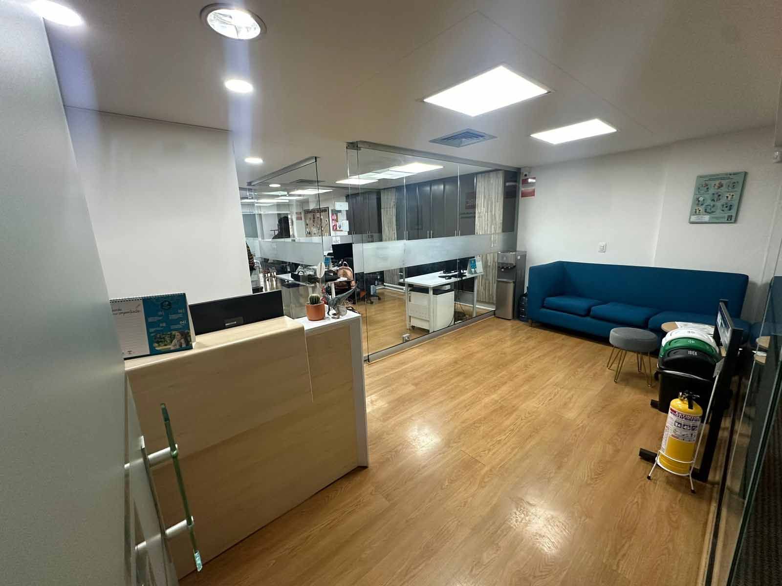 Oficina en arriendo Antioquia Medellín Diego Echavarria 65 m2 Habitaciones 0 Baños 1 Garajes 2 Precio $4750000
