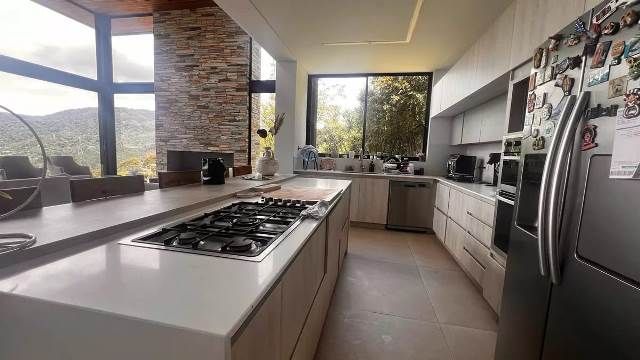 Casa en venta Antioquia Medellín El Poblado 1855 m2 Habitaciones 3 Baños 4 Garajes 5 Precio $4440000000