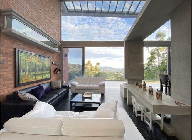 Casa en arriendo Antioquia El Retiro El Carmen 370 m2 Habitaciones 6 Baños 6 Garajes 6 Precio $18500000