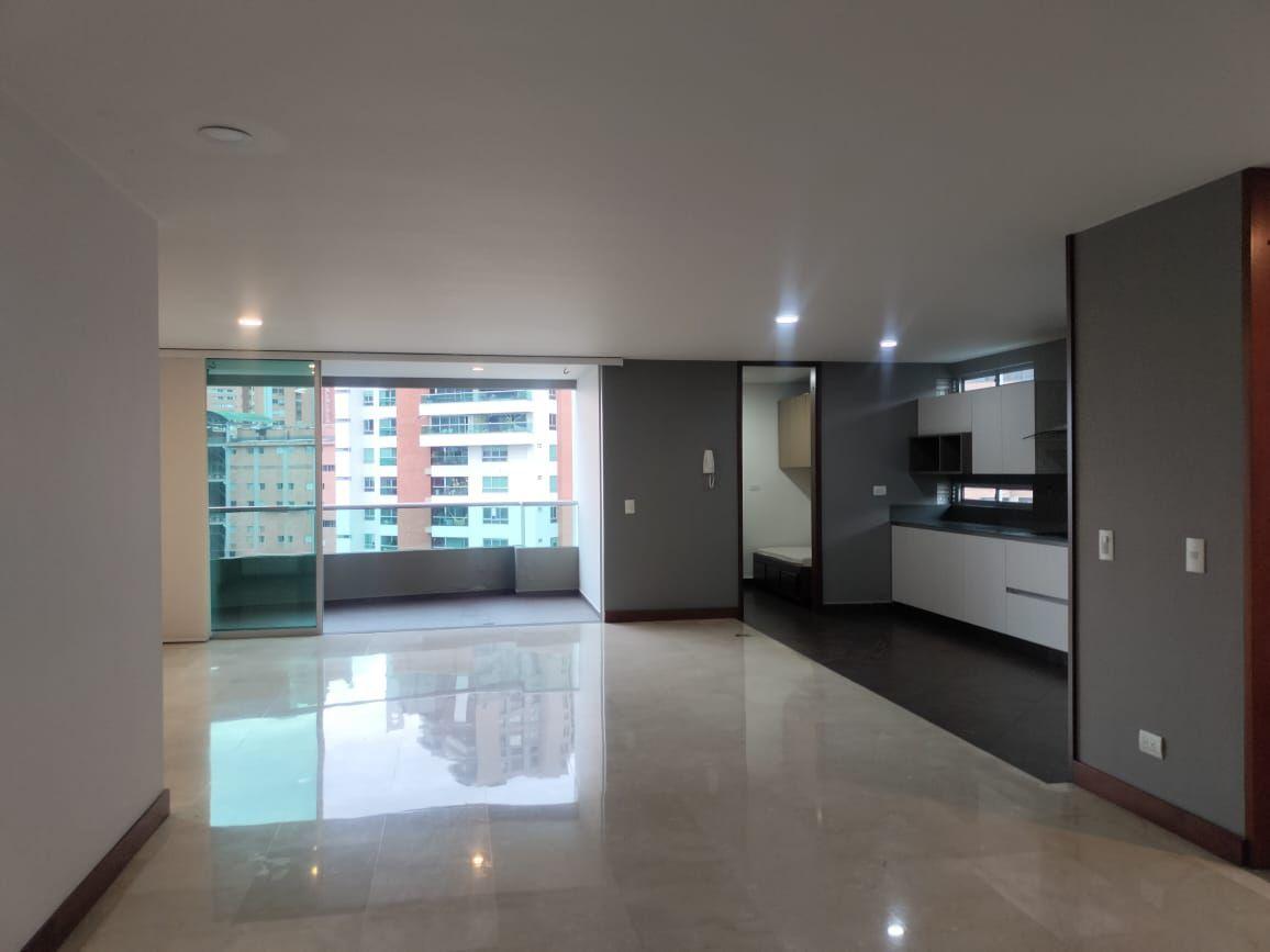 Apartamento en arriendo Antioquia Medellín Cerro El Volador 136 m2 Habitaciones 2 Baños 3 Garajes 2 Precio $4600000