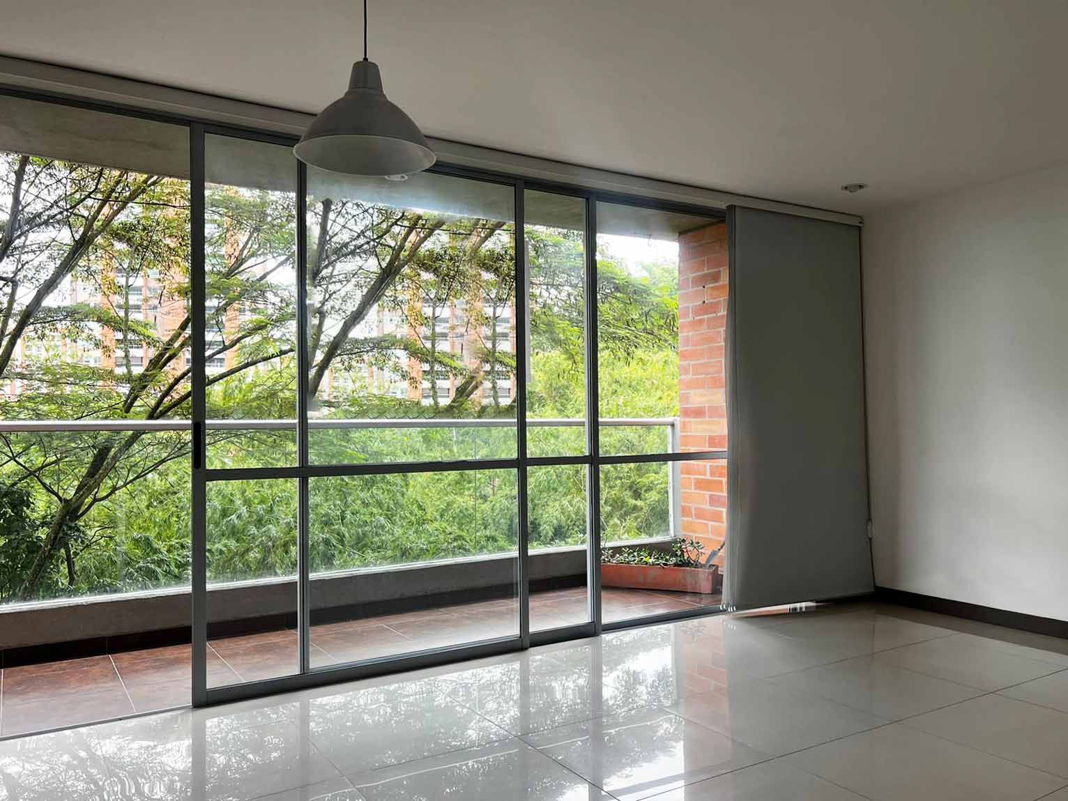 Apartamento en arriendo Antioquia Envigado Las Palmas 100 m2 Habitaciones 3 Baños 3 Garajes 1 Precio $4650000