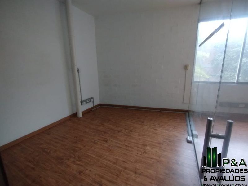 Bodega en arriendo Antioquia Itagüí Santa María No 3 400 m2 Habitaciones 0 Baños 4 Garajes 0 Precio $12500000