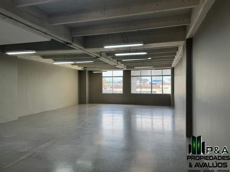 Oficina en arriendo Antioquia Medellín Campo Amor 134 m2 Habitaciones 0 Baños 3 Garajes 0 Precio $8898000
