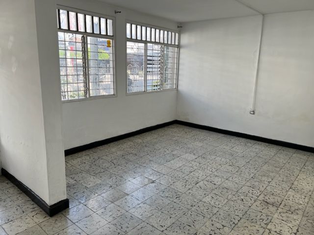 Casa en venta Valle Del Cauca Guadalajara De Buga Estambul 264 m2 Habitaciones 5 Baños 2 Garajes 1 Precio $450000000