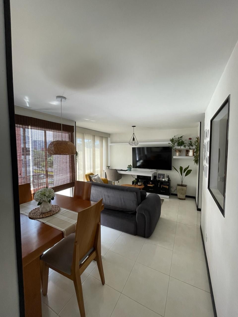 Apartamento en venta Valle Del Cauca Cali Ciudad Real 52 m2 Habitaciones 2 Baños 2 Garajes 0 Precio $198000000