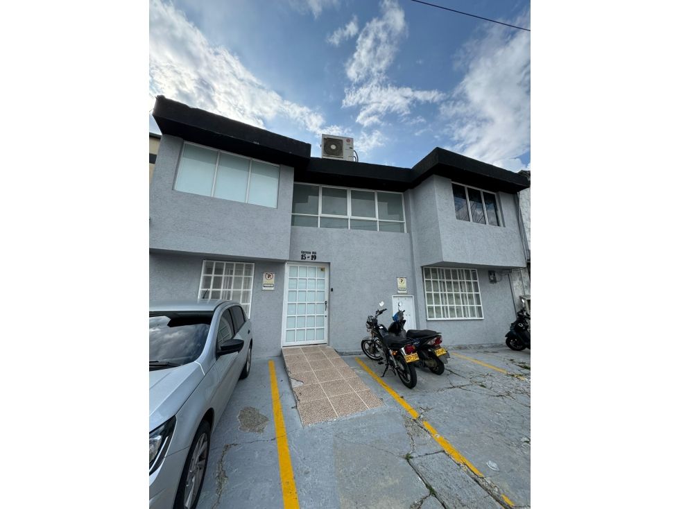 Casa en venta Risaralda Dosquebradas Valher 300 m2 Habitaciones 16 Baños 4 Garajes 3 Precio $750000000