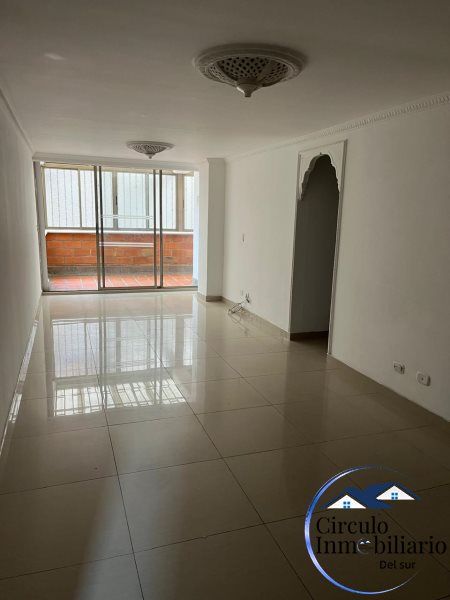 Apartamento en venta Antioquia Envigado Zona Centro 102 m2 Habitaciones 3 Baños 2 Garajes 1 Precio $475000000