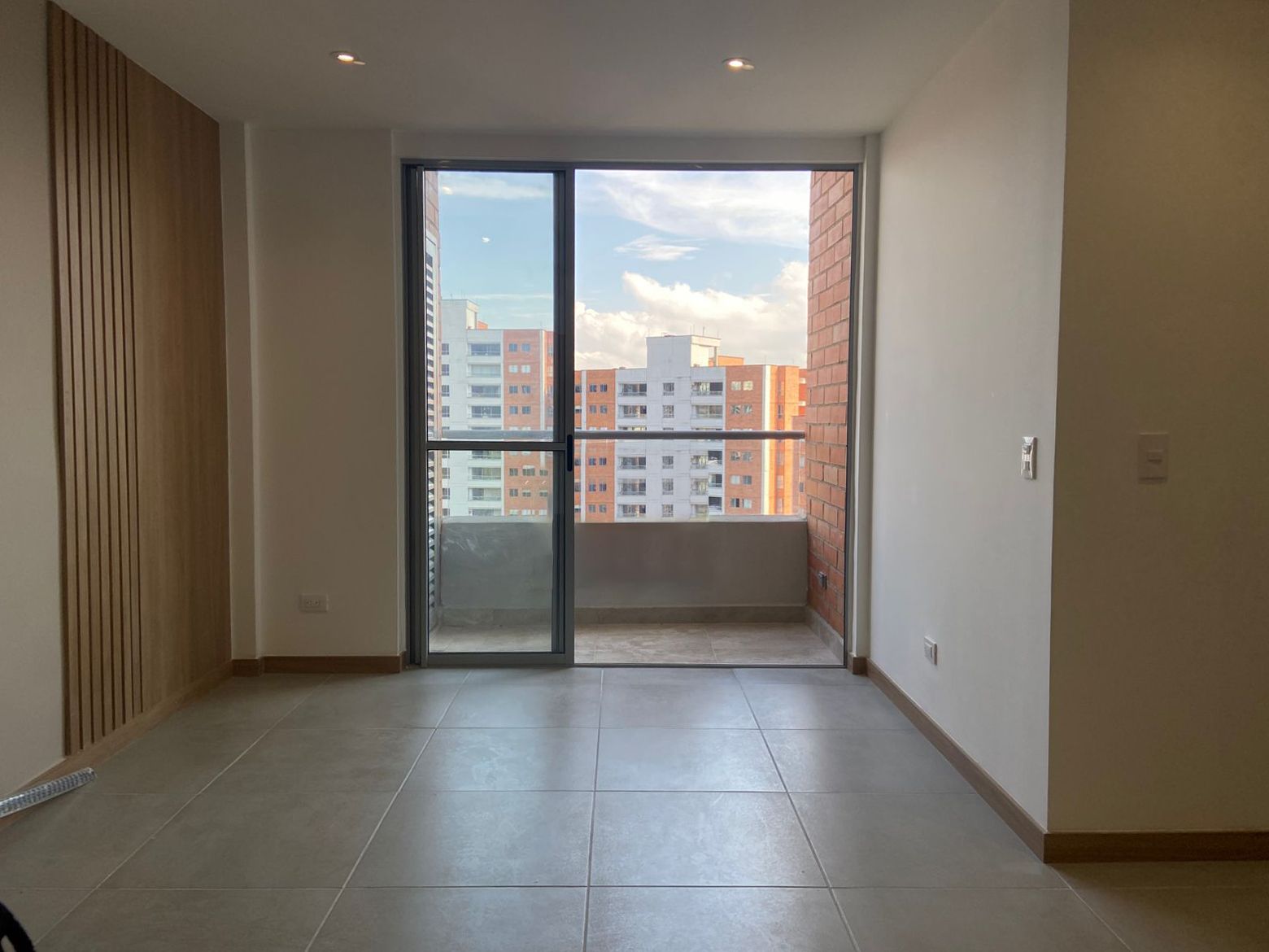 Apartamento en venta Antioquia Sabaneta Tres Esquinas 57 m2 Habitaciones 2 Baños 2 Garajes 0 Precio $445000000