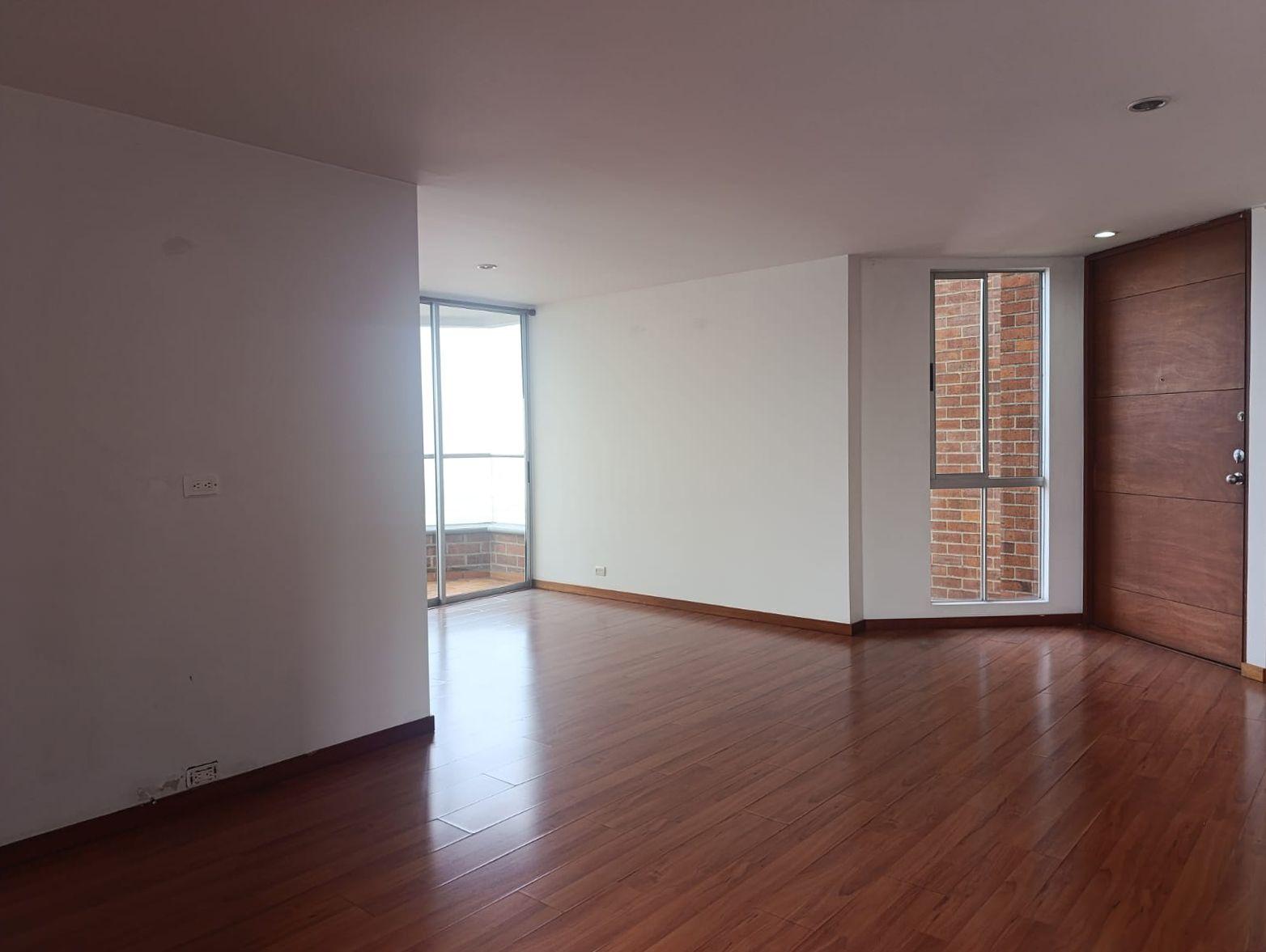 Apartamento en arriendo Antioquia Medellín El Tesoro 93 m2 Habitaciones 2 Baños 2 Garajes 2 Precio $3800000