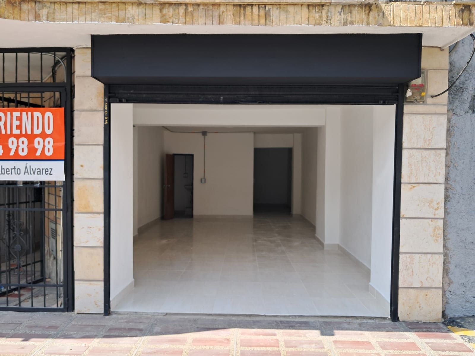 Local en arriendo Antioquia Medellín San Joaquin 40 m2 Habitaciones 0 Baños 1 Garajes 0 Precio $2500000