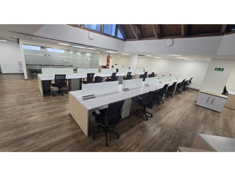 Edificio en arriendo Cundinamarca Bogotá San Martin 1370 m2 Habitaciones 0 Baños 10 Garajes 15 Precio $86030000