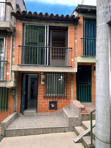 Casa en venta Antioquia Medellín Bombona No2 80 m2 Habitaciones 4 Baños 2 Garajes 1 Precio $270000000