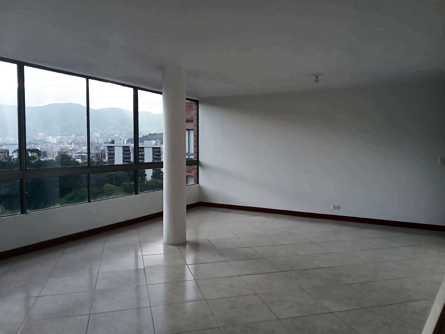 Apartamento en arriendo Antioquia Medellín San Lucas 90 m2 Habitaciones 3 Baños 2 Garajes 1 Precio $3350000