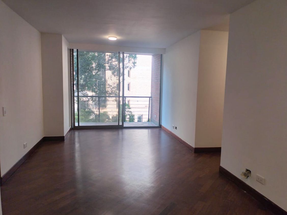 Apartamento en arriendo Antioquia Medellín Cerro El Volador 70 m2 Habitaciones 2 Baños 2 Garajes 2 Precio $4150000
