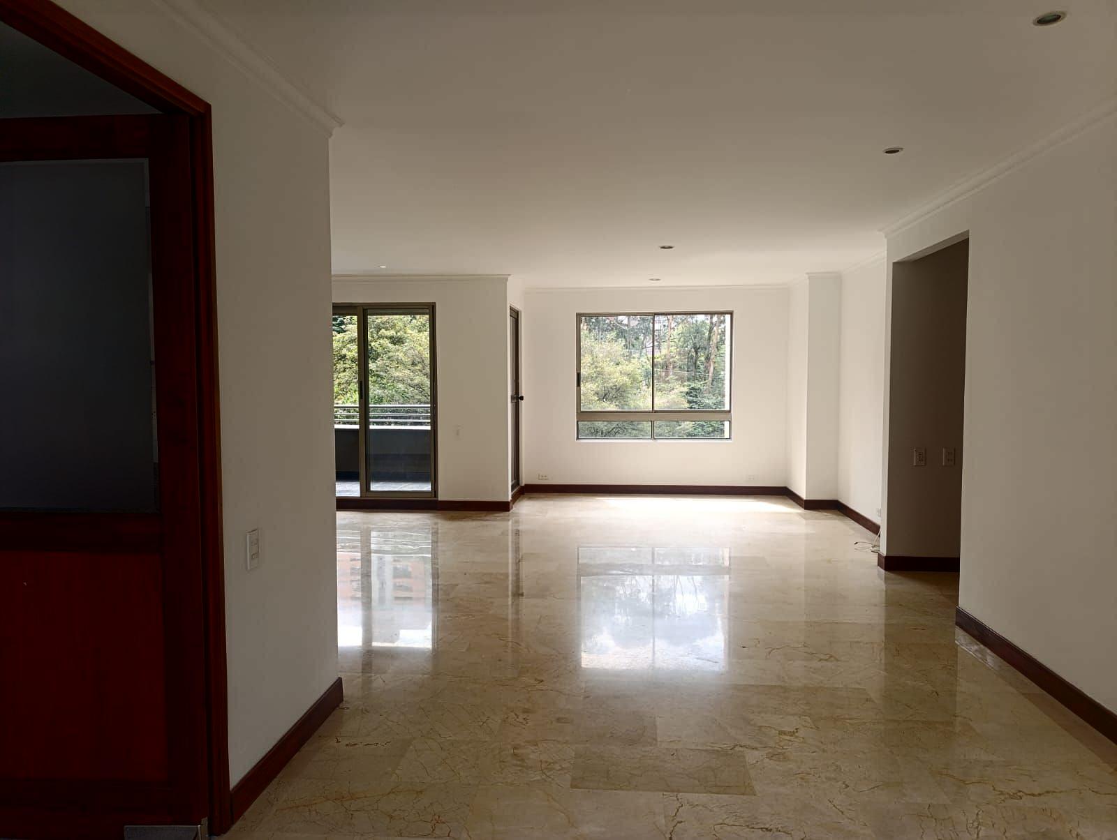Apartamento en arriendo Antioquia Medellín Doña Maria 164 m2 Habitaciones 3 Baños 4 Garajes 2 Precio $7500000
