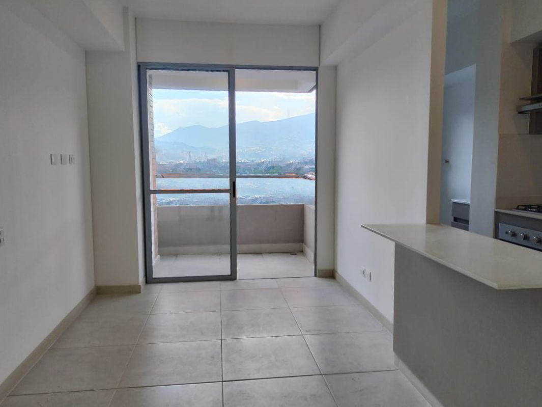 Apartamento en venta Antioquia Envigado Jardines 71 m2 Habitaciones 3 Baños 2 Garajes 1 Precio $610000000