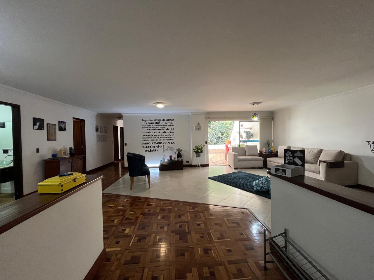 Apartamento en venta Antioquia Medellín Doña Maria 189 m2 Habitaciones 4 Baños 3 Garajes 2 Precio $1210000000