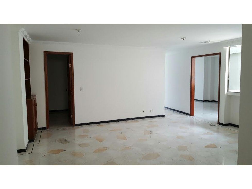 Apartamento en venta Valle Del Cauca Cali Cali 1500 m2 Habitaciones 8 Baños 8 Garajes 8 Precio $3200000000