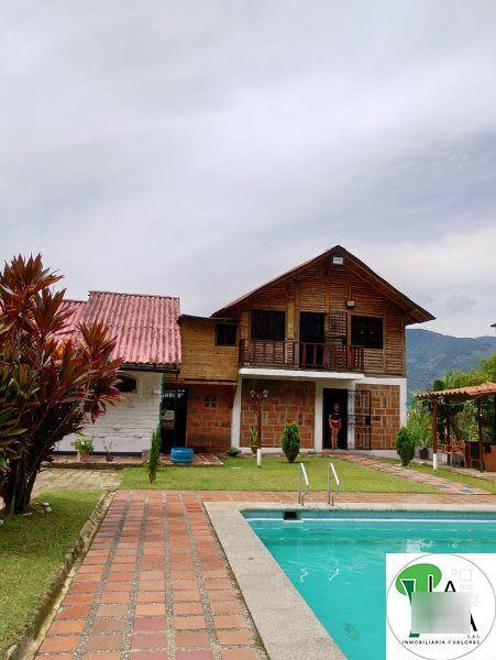 Casa en venta Antioquia Cocorná Cocorna 413 m2 Habitaciones 6 Baños 6 Garajes 0 Precio $750000000