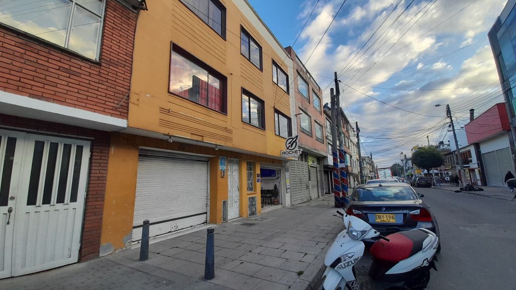 Local en arriendo Cundinamarca Bogotá Rionegro 49 m2 Habitaciones 0 Baños 1 Garajes 0 Precio $2000000
