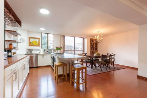 Casa en arriendo Antioquia Medellín Alejandria 220 m2 Habitaciones 3 Baños 3 Garajes 2 Precio $11200000
