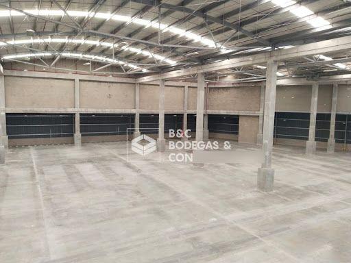Bodega en arriendo Antioquia La Estrella San Agustín 6478 m2 Habitaciones 0 Baños 6 Garajes 16 Precio $194340000