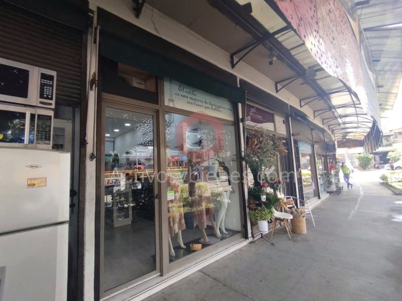 Local en arriendo Antioquia Medellín Lorena 24 m2 Habitaciones 0 Baños 0 Garajes 0 Precio $2200000