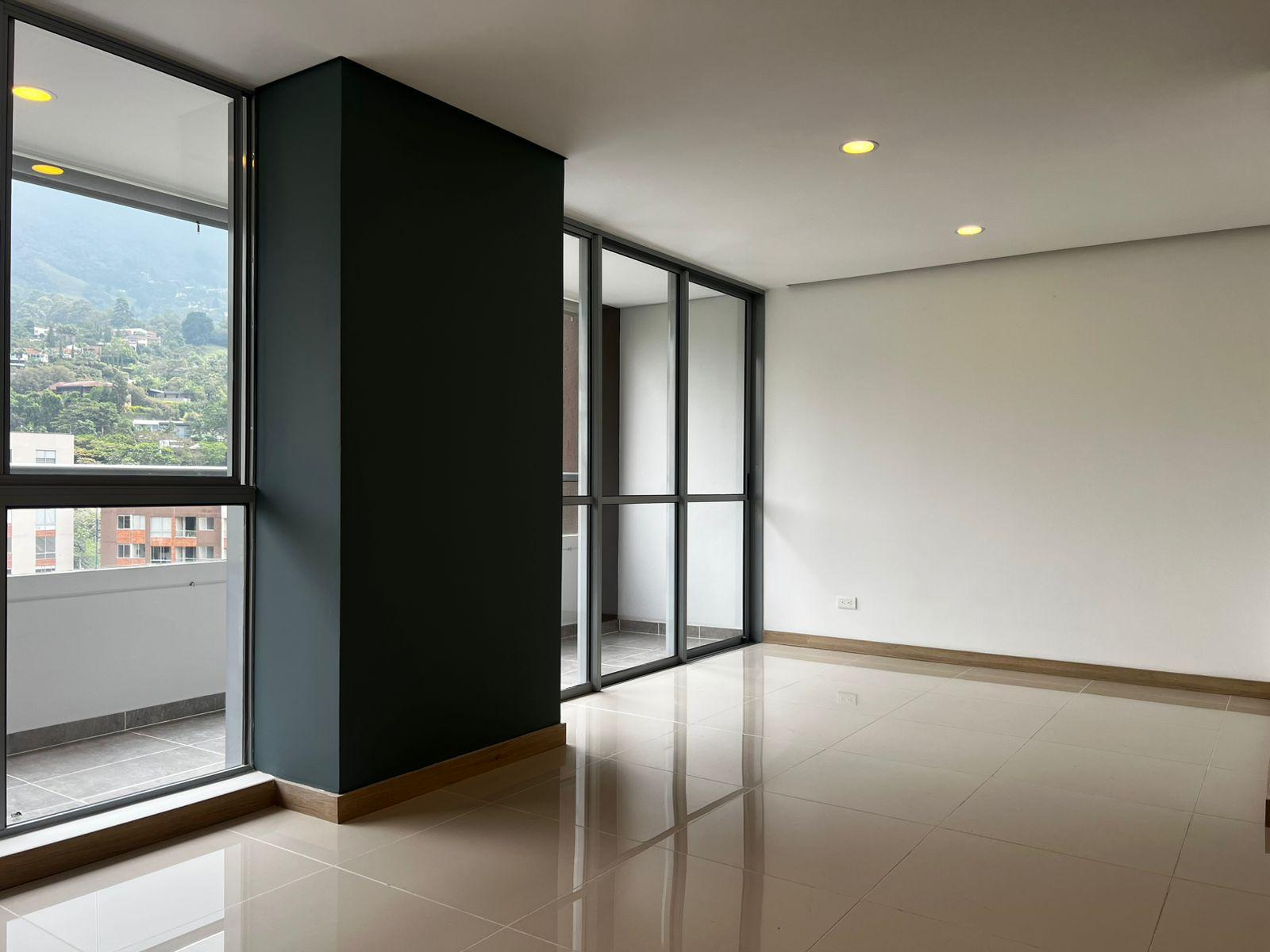 Apartamento en arriendo Antioquia Envigado Las Palmas 70 m2 Habitaciones 2 Baños 2 Garajes 2 Precio $3450000