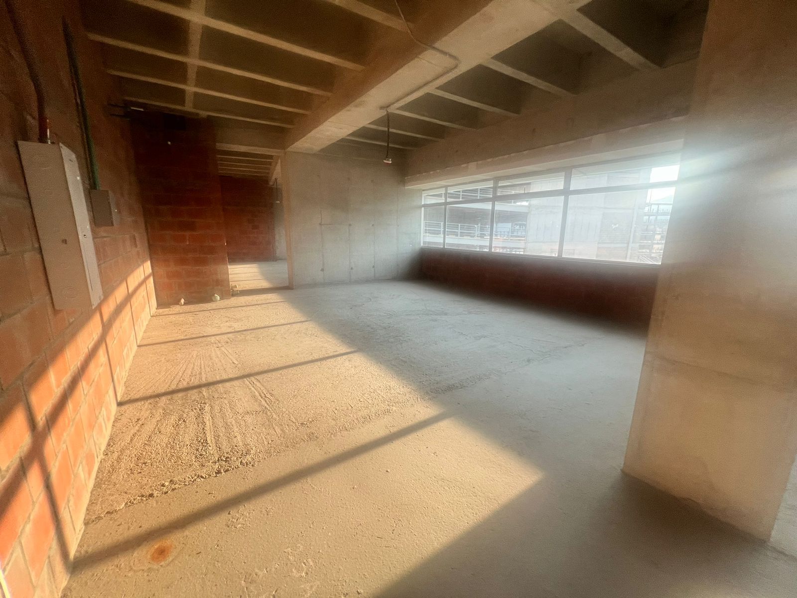 Oficina en arriendo Valle Del Cauca Cali Urbanización San Joaquín 150 m2 Habitaciones 0 Baños 1 Garajes 3 Precio $10500000