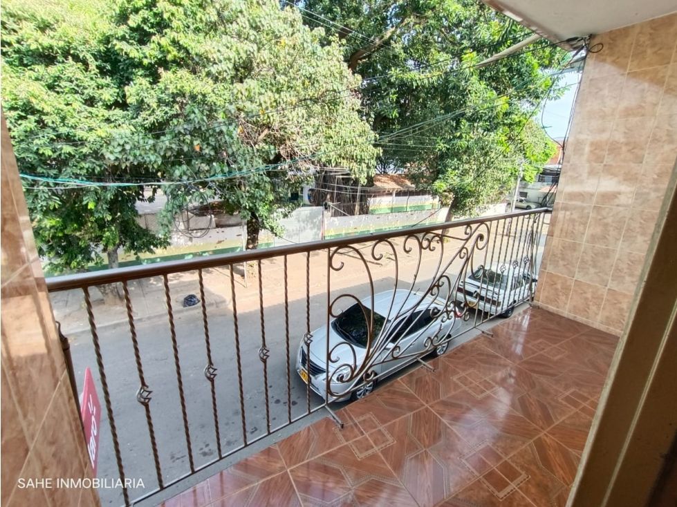 Casa en venta Valle Del Cauca Cali La Floresta 307 m2 Habitaciones 7 Baños 4 Garajes 0 Precio $379000000