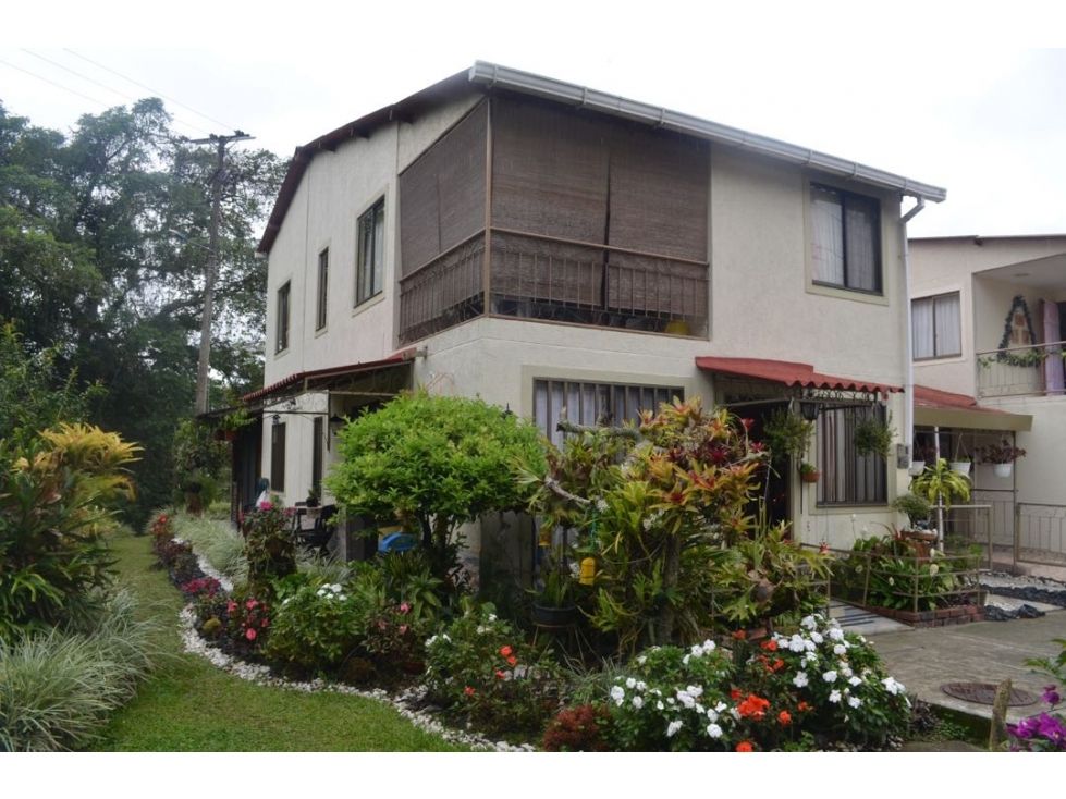 Casa en venta Quindío Armenia Armenia 240 m2 Habitaciones 4 Baños 3 Garajes 1 Precio $680000000