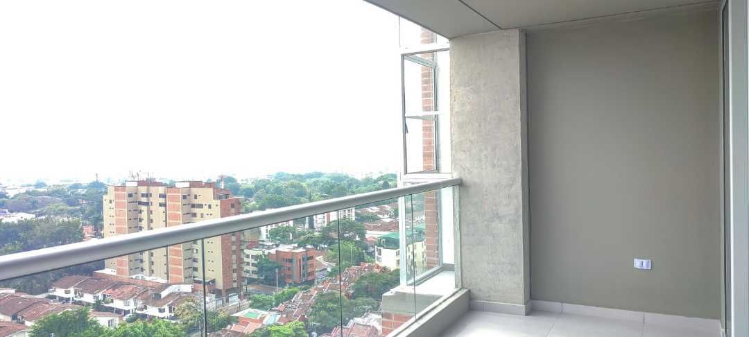 Apartamento en venta Valle Del Cauca Cali Sector La Luisa Bella Suiza 110 m2 Habitaciones 3 Baños 3 Garajes 2 Precio $800000000