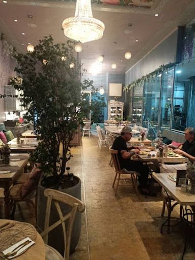 Local en venta Antioquia Medellín Las Lomas No1 92 m2 Habitaciones 0 Baños 0 Garajes 0 Precio $1300000000