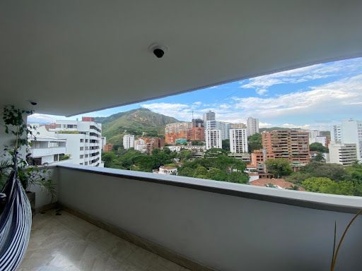 Apartamento en venta Valle Del Cauca Cali Santa Teresita 176 m2 Habitaciones 2 Baños 2 Garajes 2 Precio $650000000