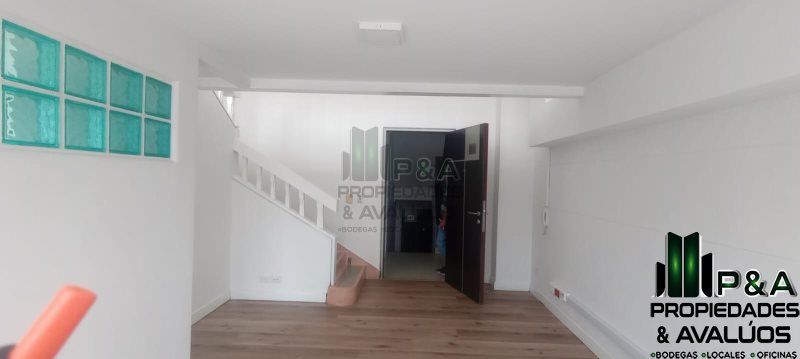 Oficina en arriendo Antioquia Medellín Medellín 61 m2 Habitaciones 0 Baños 1 Garajes 0 Precio $4300000