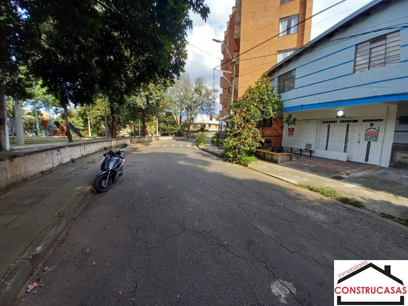 Casa en arriendo Antioquia Medellín Cristobal 120 m2 Habitaciones 2 Baños 2 Garajes 1 Precio $2500000