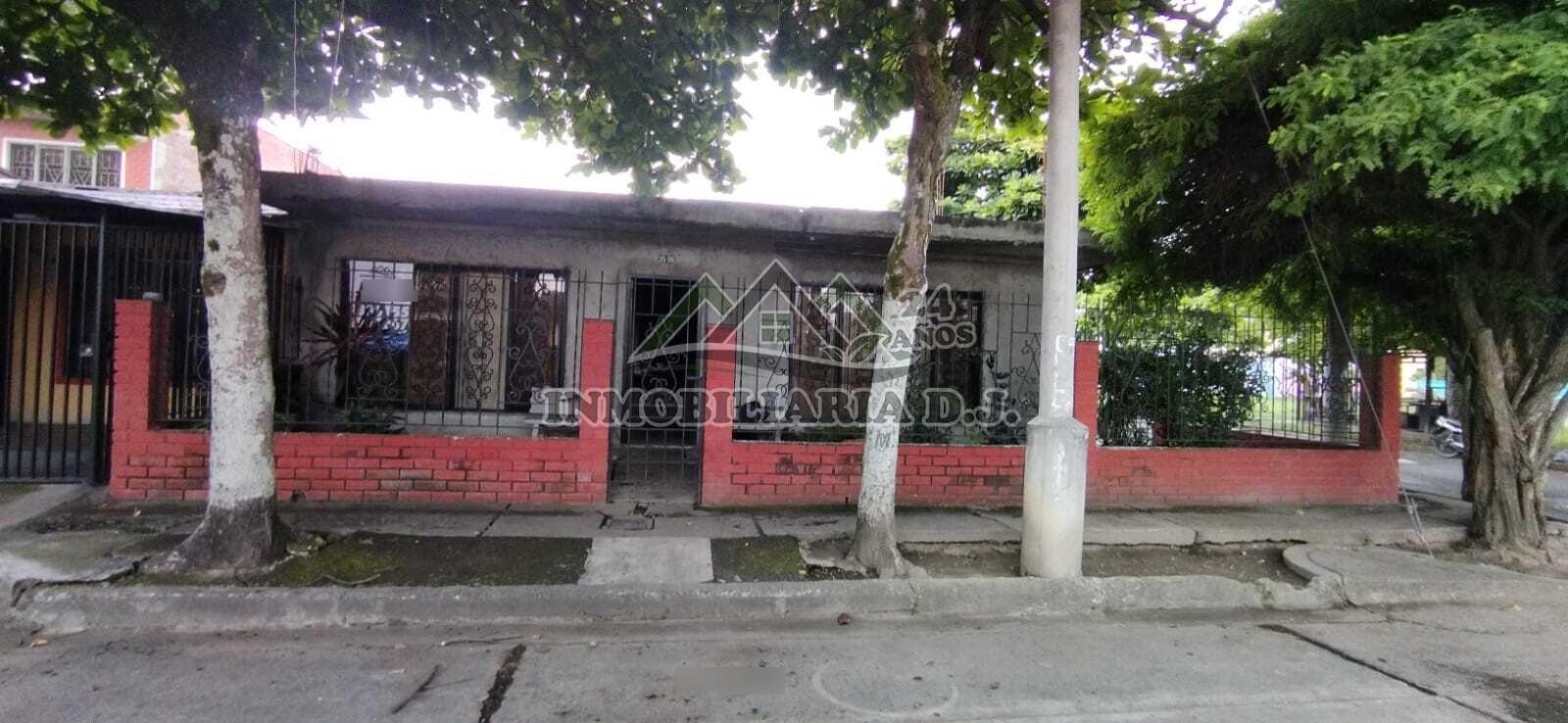 Casa en venta Valle Del Cauca Palmira El Prado 30 m2 Habitaciones 4 Baños 2 Garajes 1 Precio $400000000