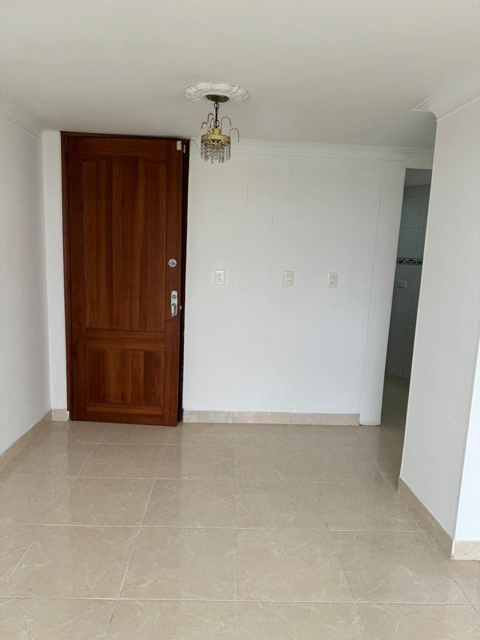 Apartamento en arriendo Risaralda Pereira Los Arrayanes 76 m2 Habitaciones 2 Baños 2 Garajes 1 Precio $1600000