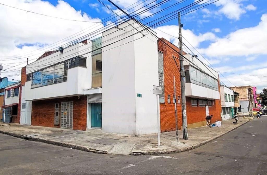 Oficina en venta Cundinamarca Bogotá Once De Noviembre 1100 m2 Habitaciones 0 Baños 4 Garajes 1 Precio $4850000000