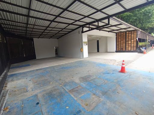 Local en arriendo Antioquia Medellín Santa Maria De Los Angeles 200 m2 Habitaciones 0 Baños 1 Garajes 0 Precio $15000000