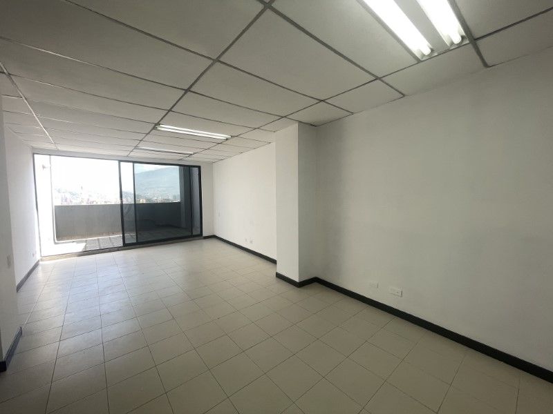 Oficina en arriendo Antioquia Medellín Lorena 45 m2 Habitaciones 0 Baños 1 Garajes 1 Precio $2045000