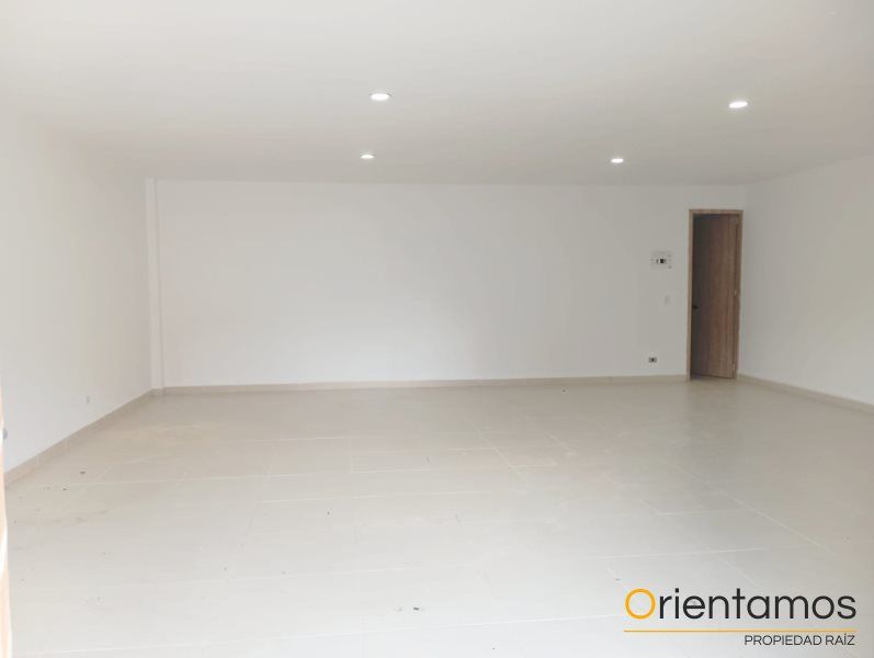 Local en arriendo Antioquia Rionegro Urbanizacion Serranias 51 m2 Habitaciones 0 Baños 0 Garajes 0 Precio $3000000