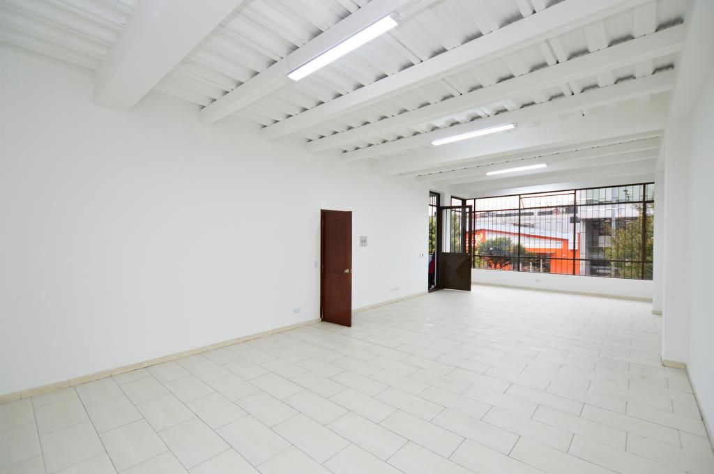 Local en arriendo Cundinamarca Bogotá Sears 55 m2 Habitaciones 0 Baños 1 Garajes 0 Precio $2190000