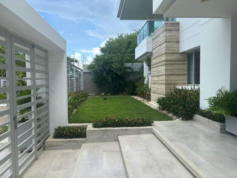 Casa en venta Atlántico Juan De Acosta Juan De Acosta 1149 m2 Habitaciones 6 Baños 9 Garajes 3 Precio $1950000000