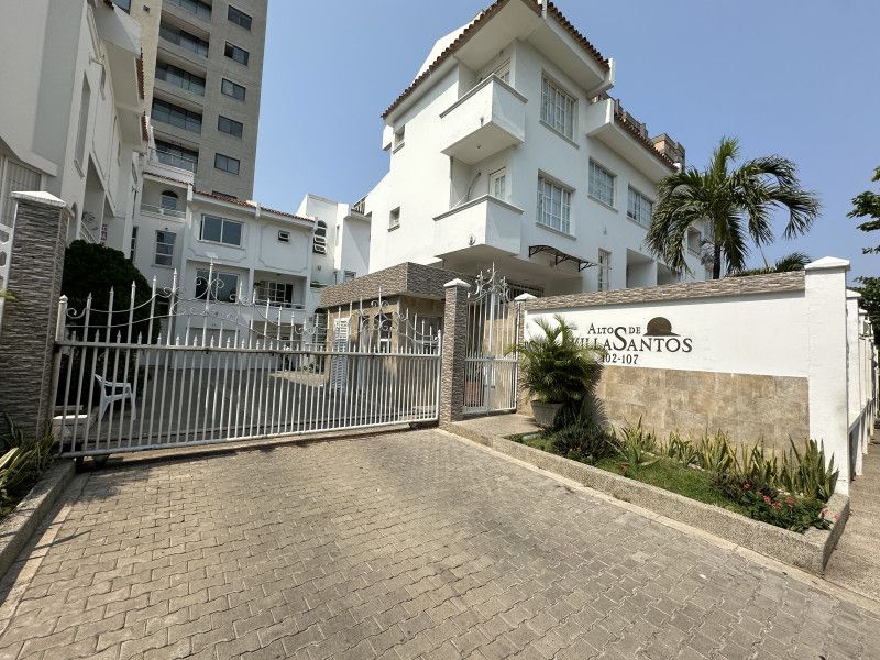 Casa en venta Atlántico Barranquilla Villa Santos 140 m2 Habitaciones 3 Baños 4 Garajes 2 Precio $760000000
