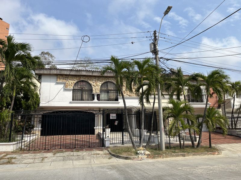 Casa en venta Atlántico Barranquilla Villa Santos 363 m2 Habitaciones 3 Baños 3 Garajes 2 Precio $1200000000