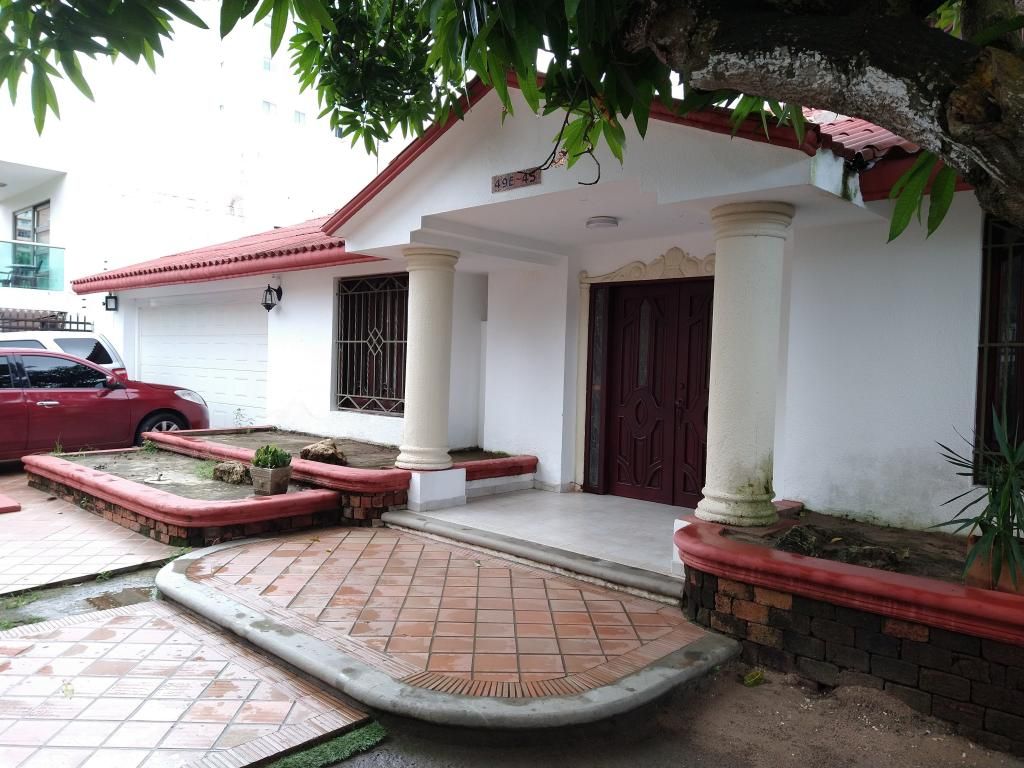 Casa en venta Atlántico Barranquilla Villa Santos 479 m2 Habitaciones 4 Baños 5 Garajes 2 Precio $1150000000