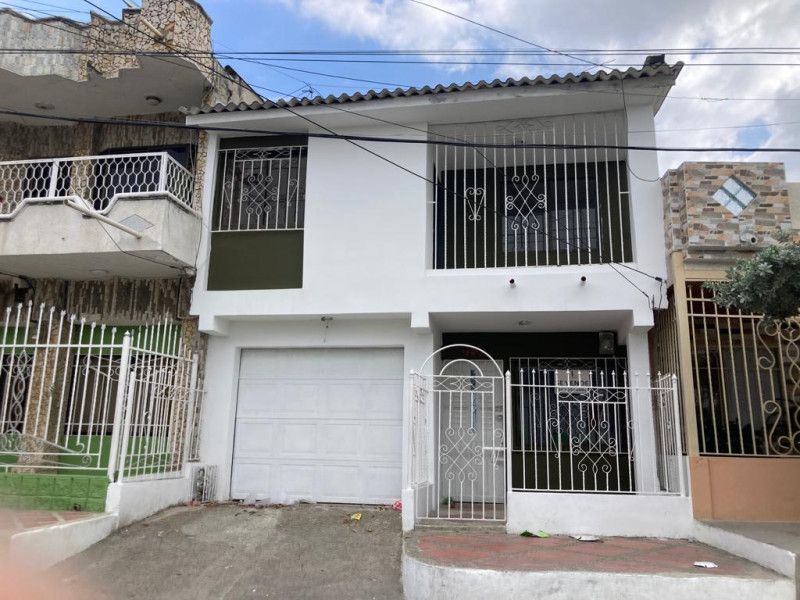 Casa en venta Atlántico Soledad Centenario 164 m2 Habitaciones 4 Baños 3 Garajes 1 Precio $290000000
