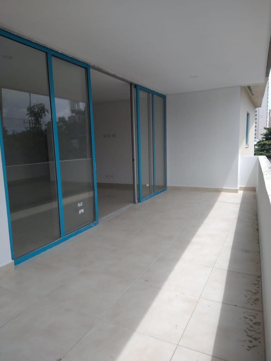 Apartamento en venta Atlántico Barranquilla Simon Bolivar 165 m2 Habitaciones 4 Baños 4 Garajes 2 Precio $780000000